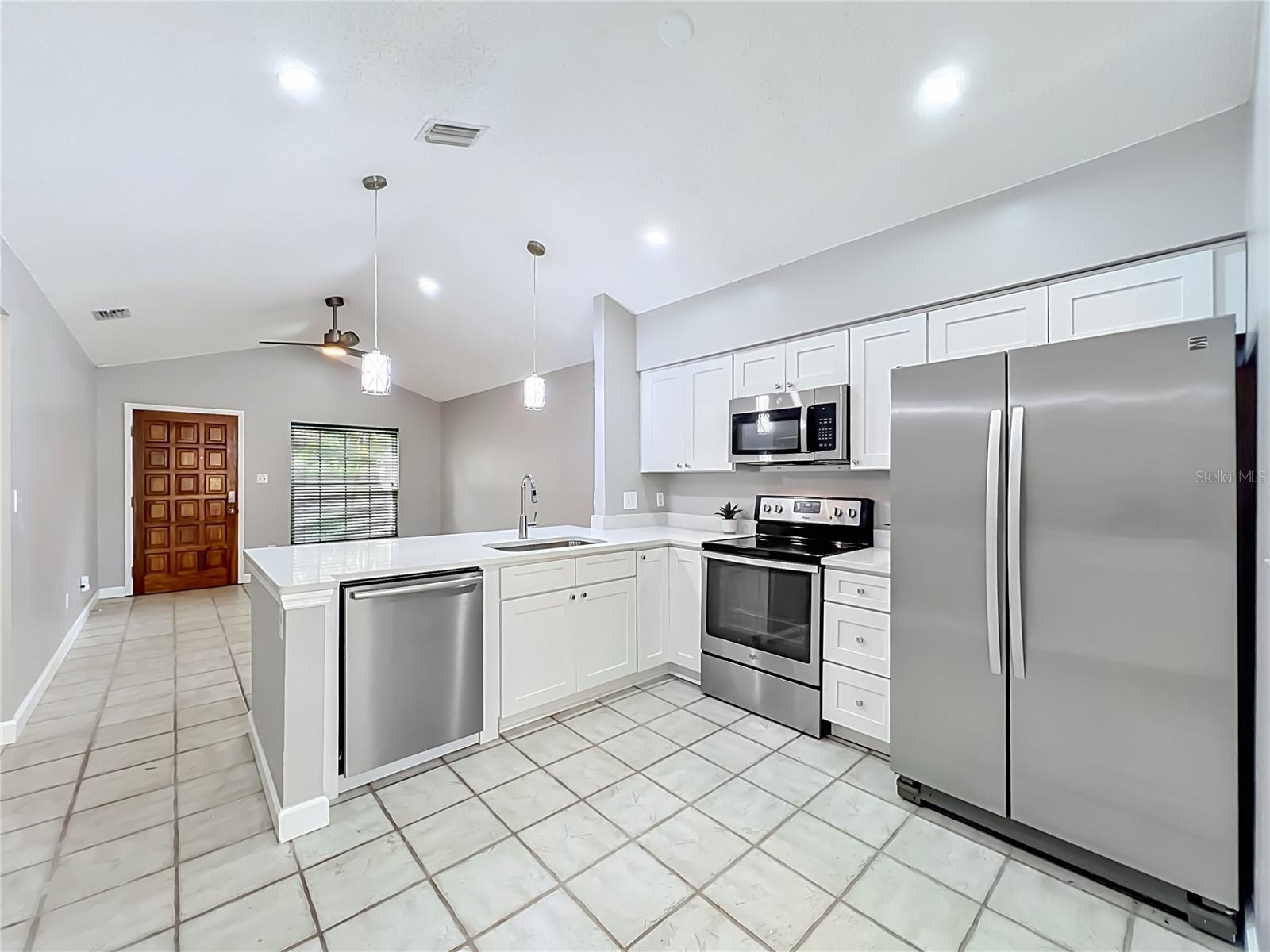 Image 10 of 43 For 2557 Riva Court