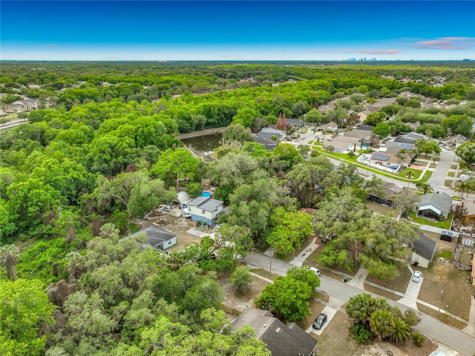 Image 40 of 43 For 2557 Riva Court