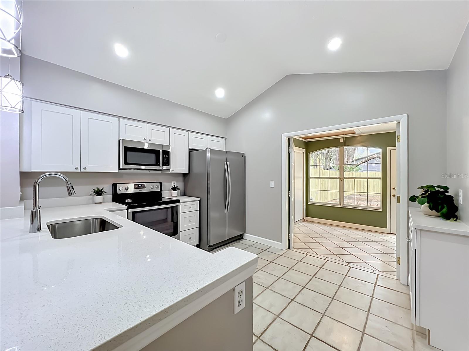 Image 9 of 43 For 2557 Riva Court