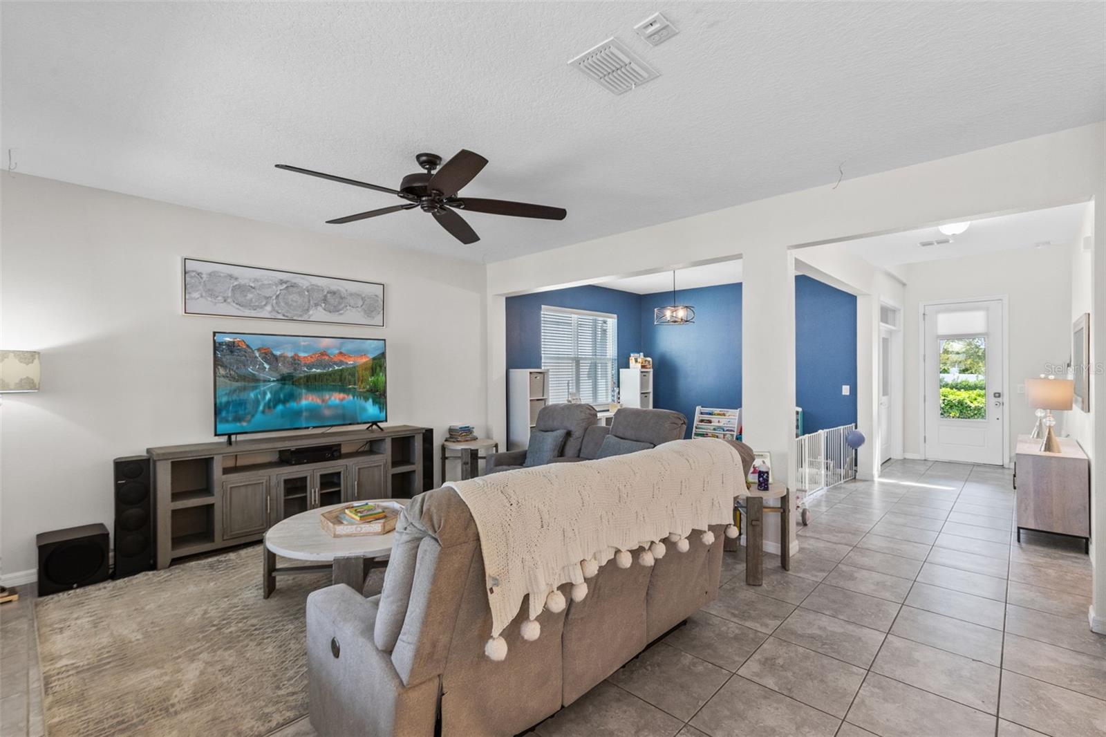 Image 12 of 32 For 2819 Stonegate Drive