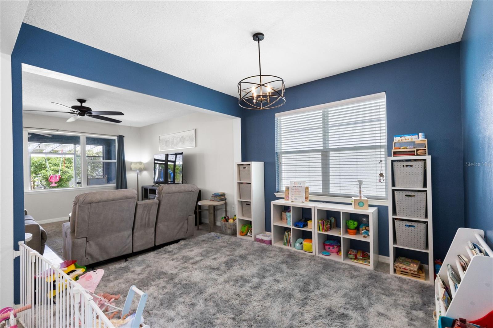 Image 13 of 32 For 2819 Stonegate Drive