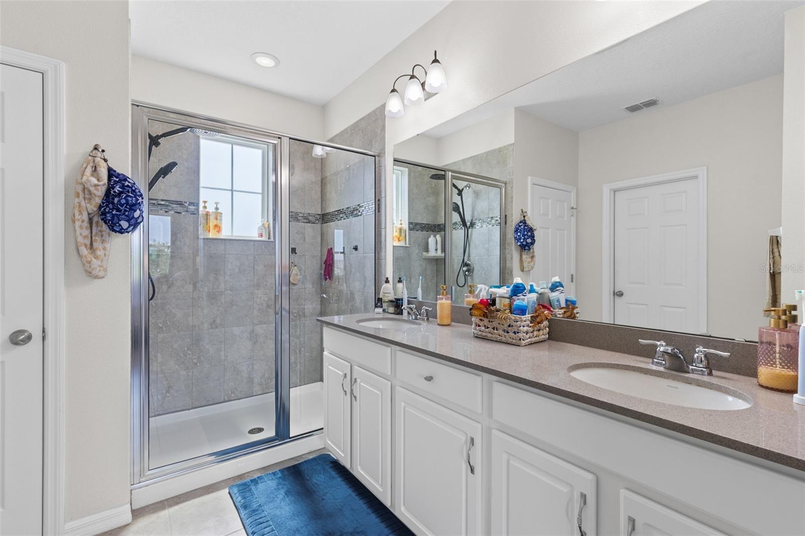 Image 19 of 32 For 2819 Stonegate Drive