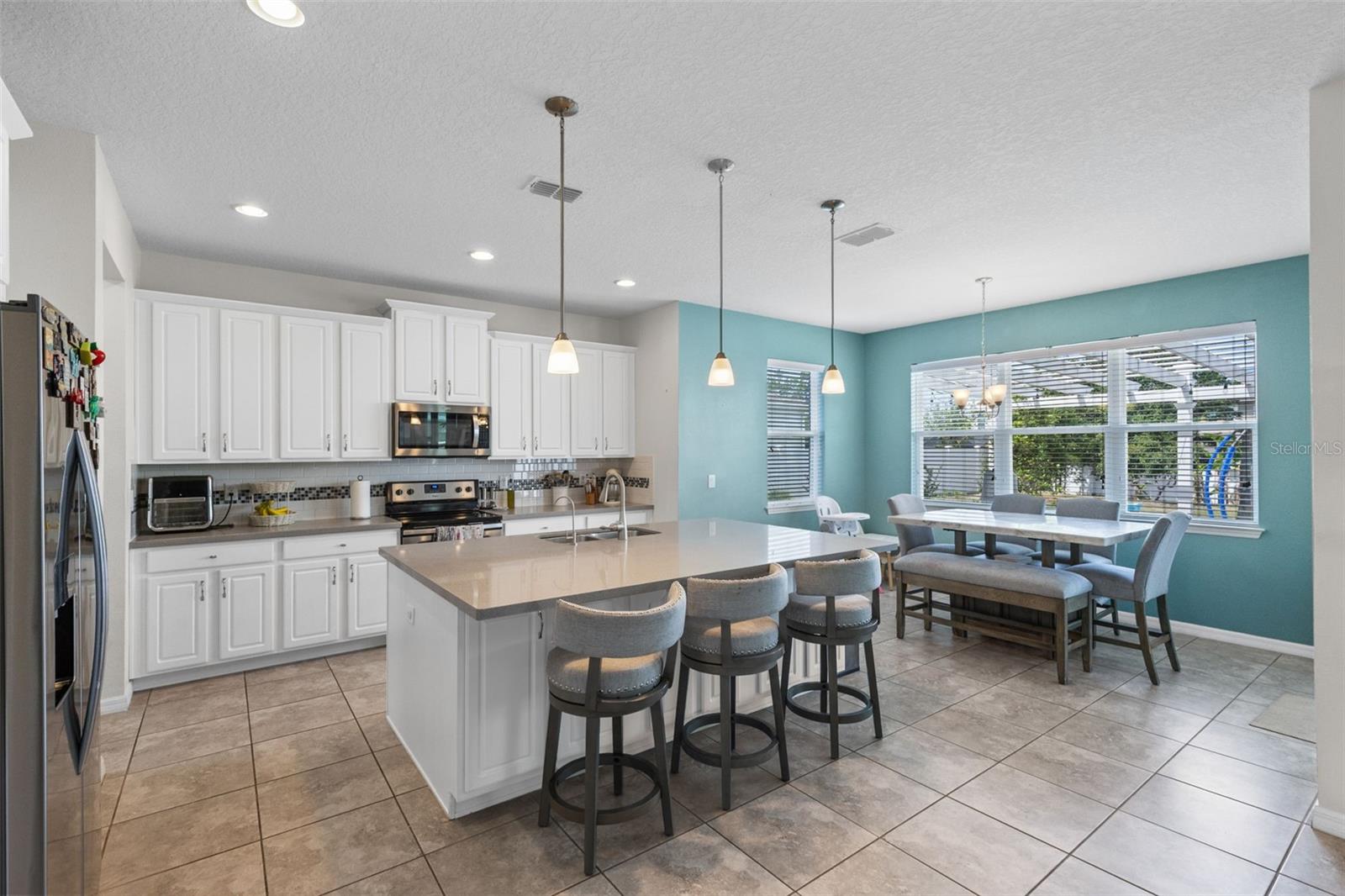 Image 5 of 32 For 2819 Stonegate Drive
