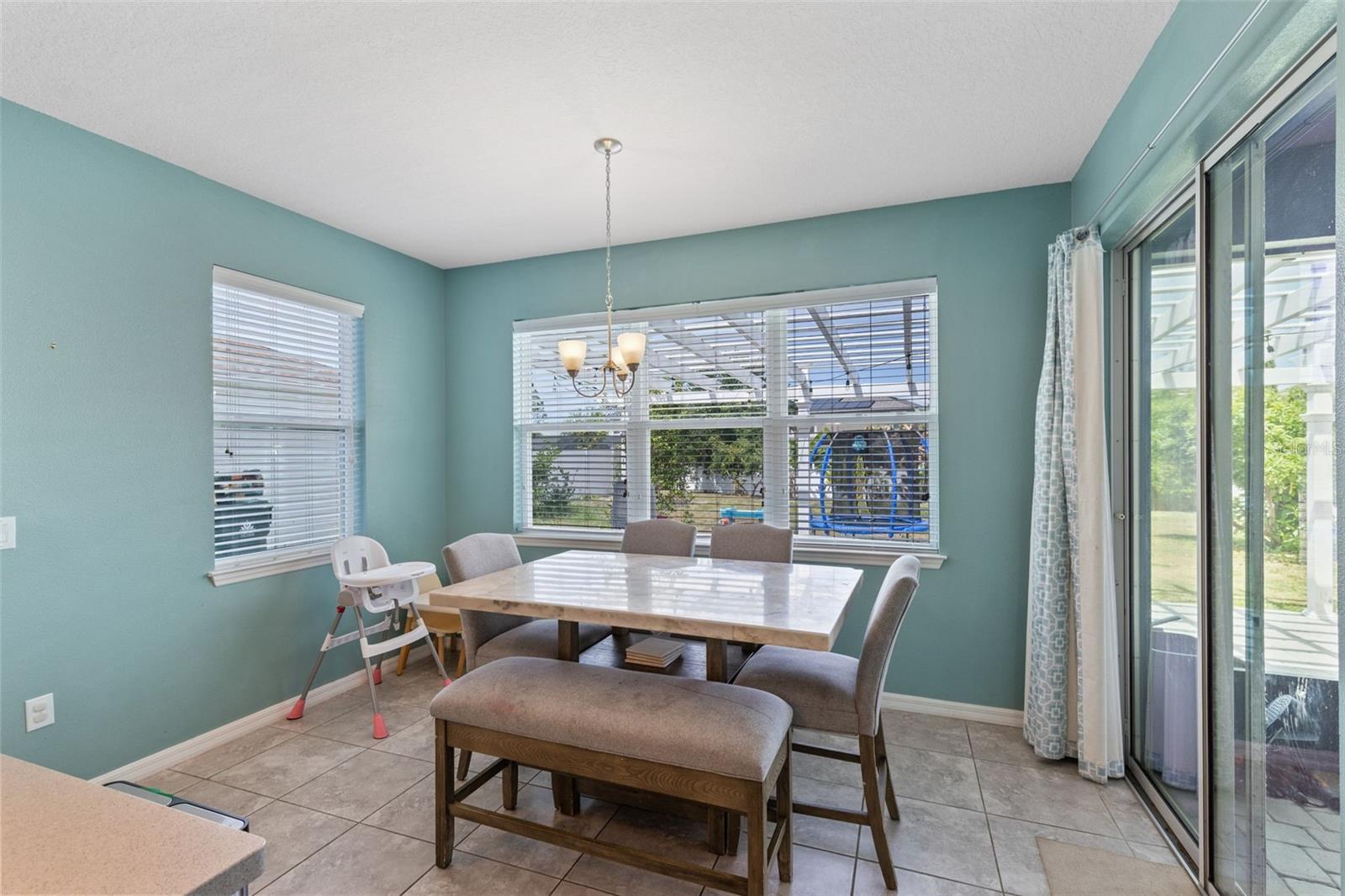 Image 9 of 32 For 2819 Stonegate Drive