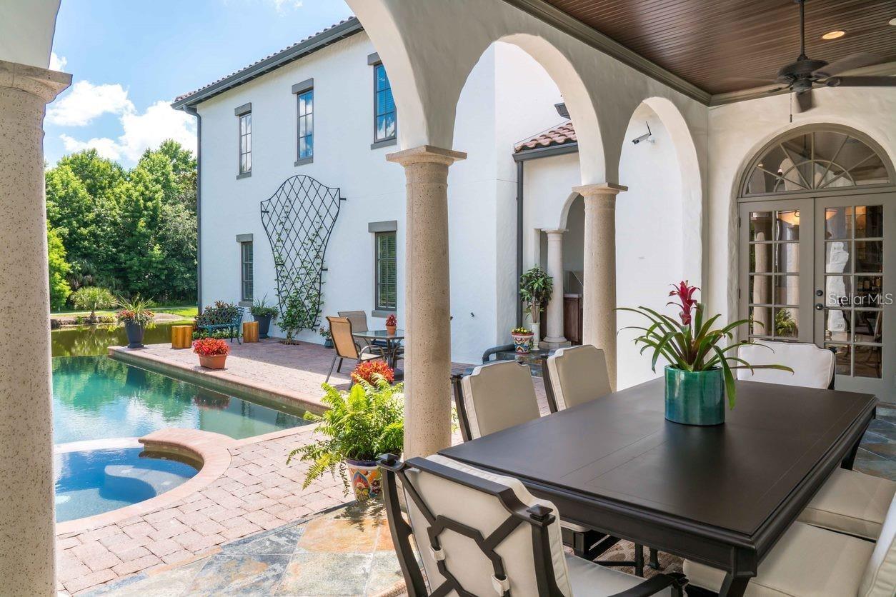 Image 28 of 45 For 713 Eastlawn Drive