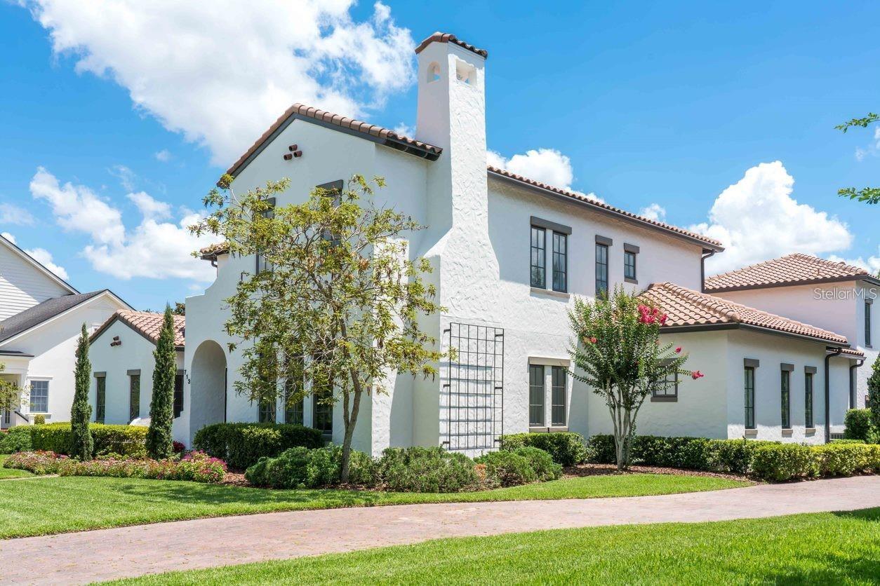 Image 41 of 45 For 713 Eastlawn Drive