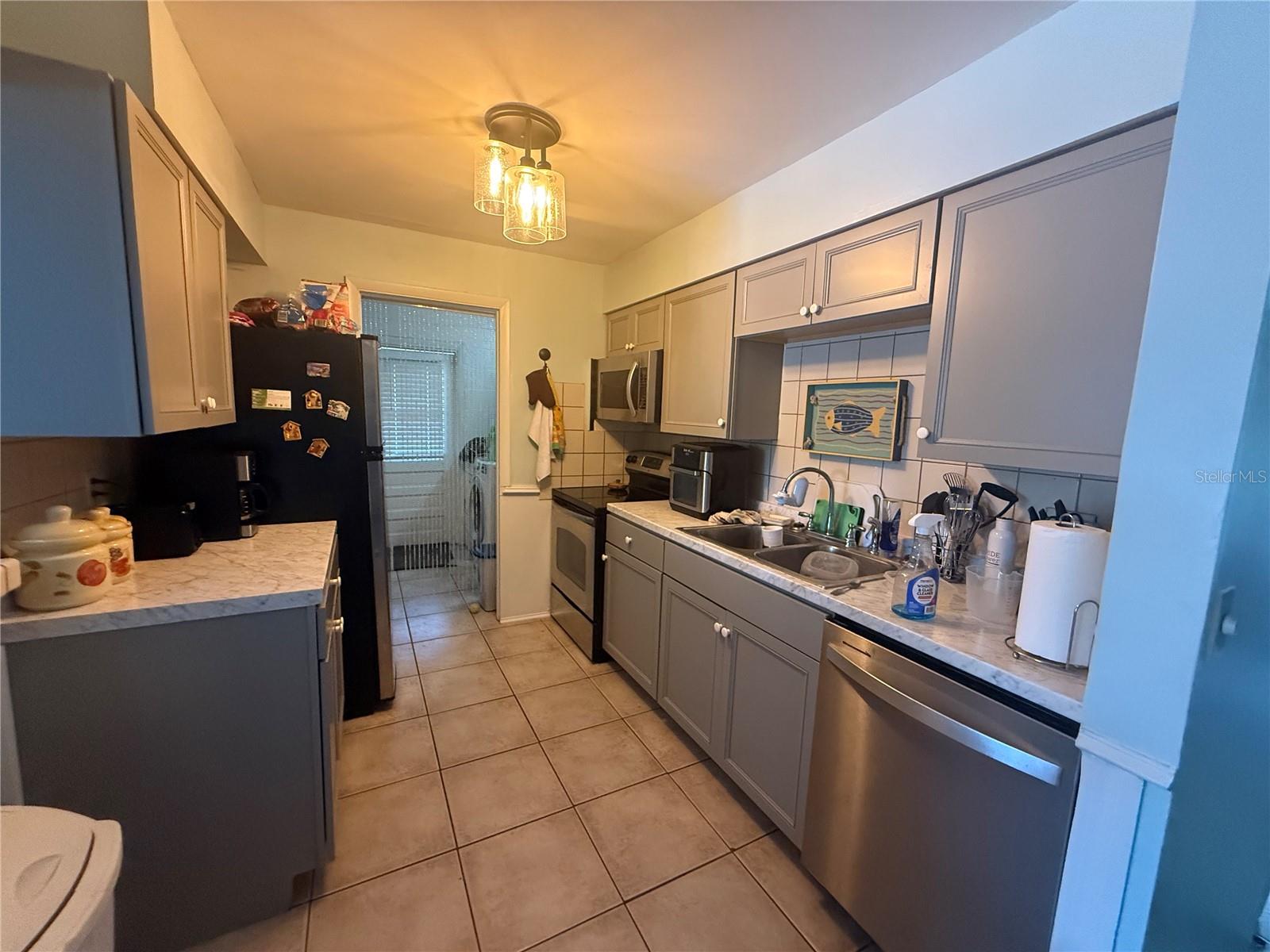 Image 2 of 8 For 6210 Spanish Oak Drive