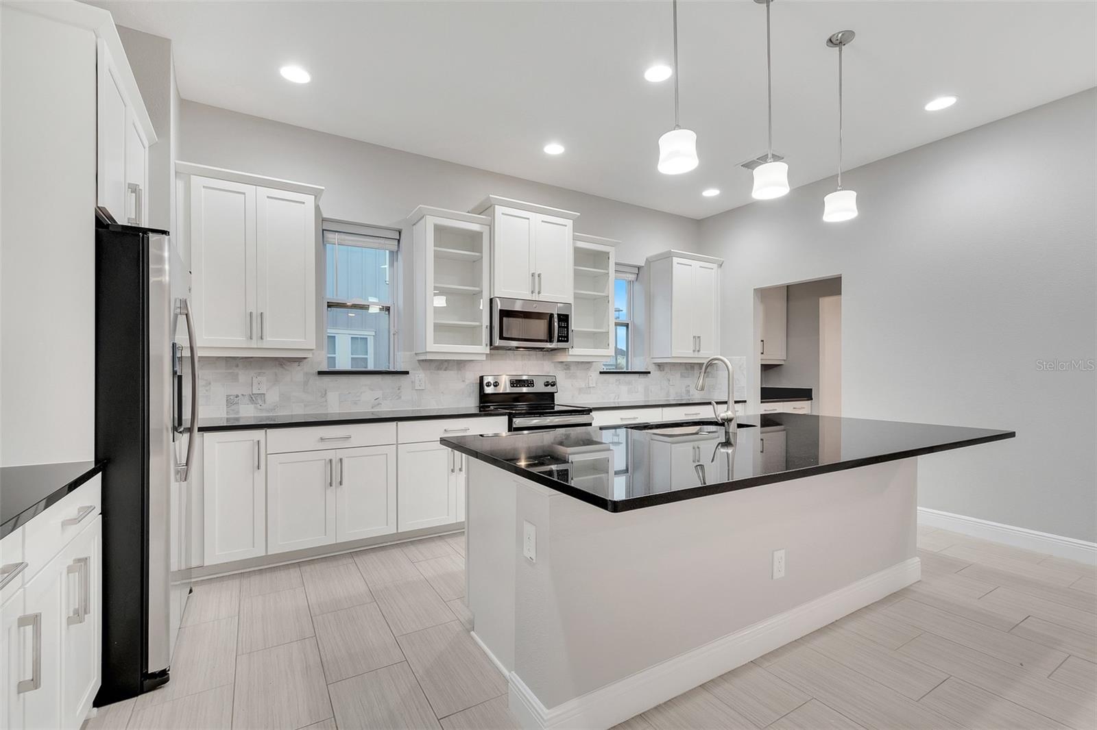 Image 8 of 56 For 9044 Tavistock Lakes Boulevard
