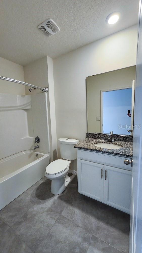 Image 13 of 22 For 864 Gunnison Drive