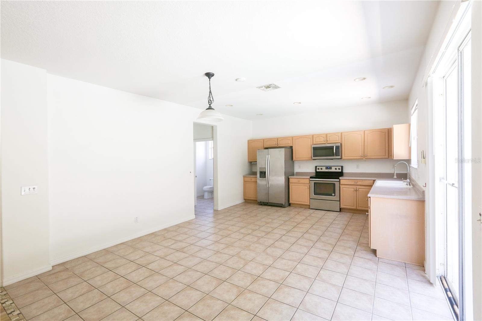 Image 4 of 14 For 16801 Sunrise Vista Drive