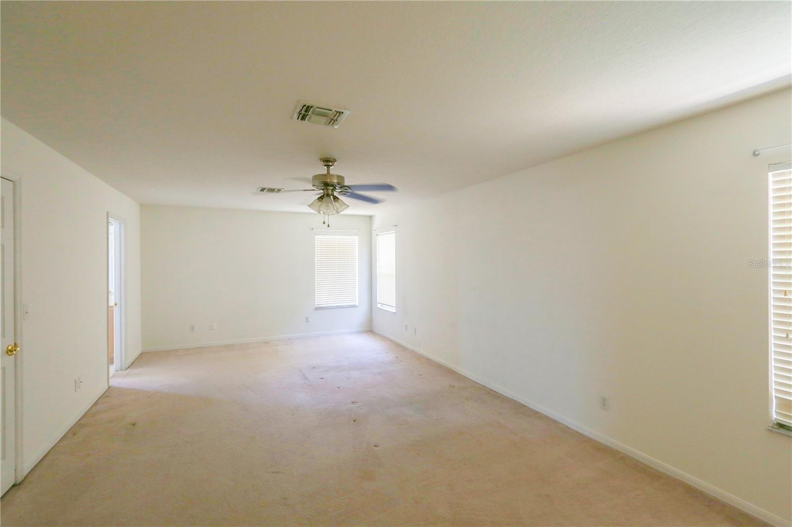 Image 7 of 14 For 16801 Sunrise Vista Drive