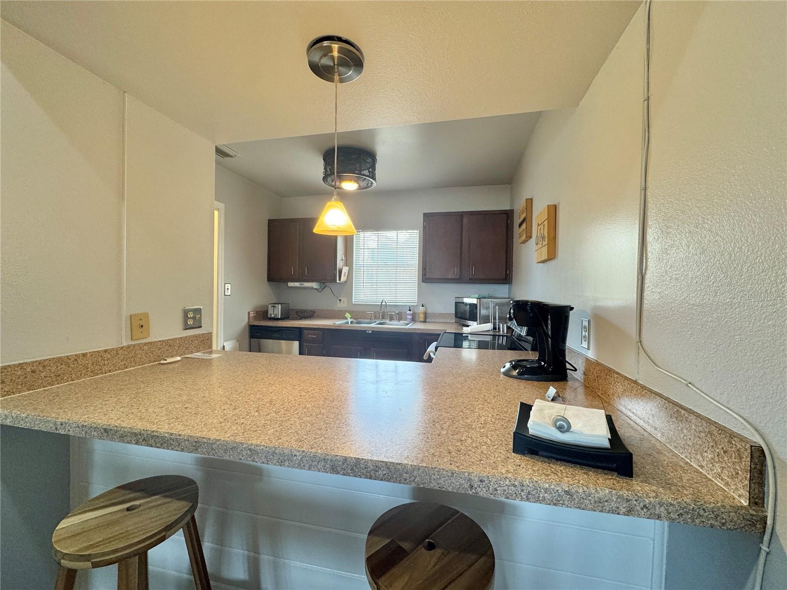 Image 14 of 28 For 1106 Villa Lane 81
