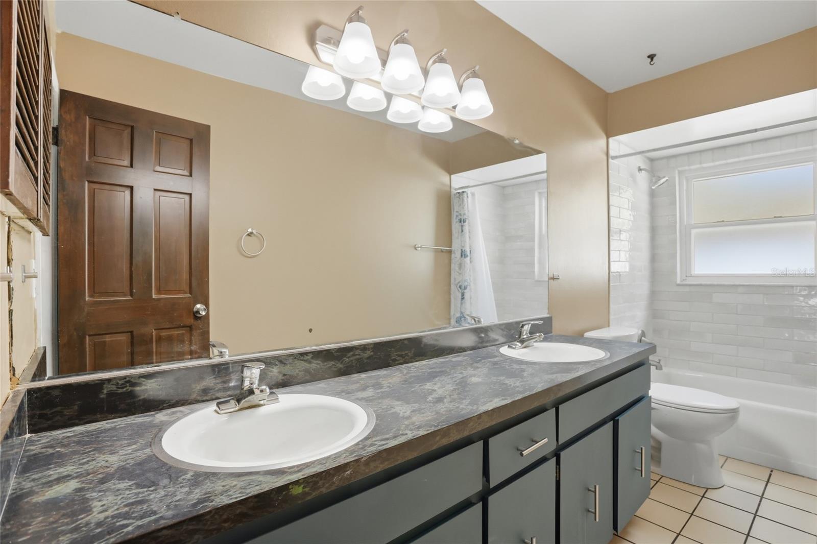 Image 15 of 67 For 608 Ponderosa Drive
