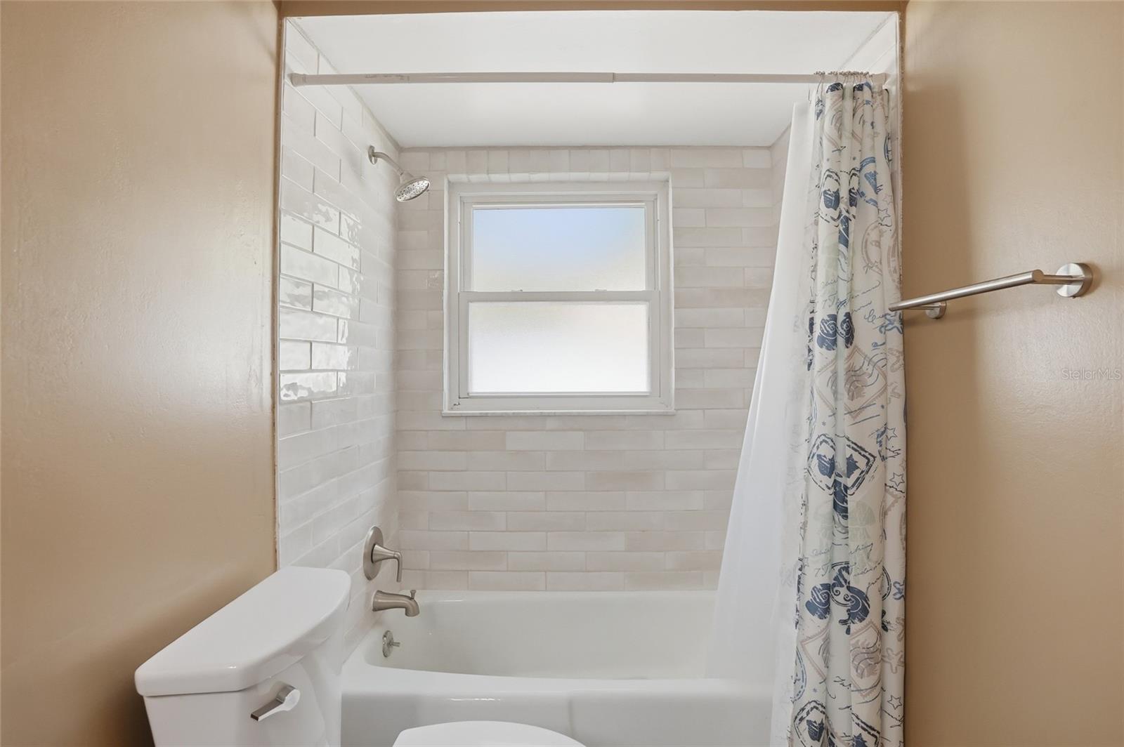 Image 16 of 67 For 608 Ponderosa Drive
