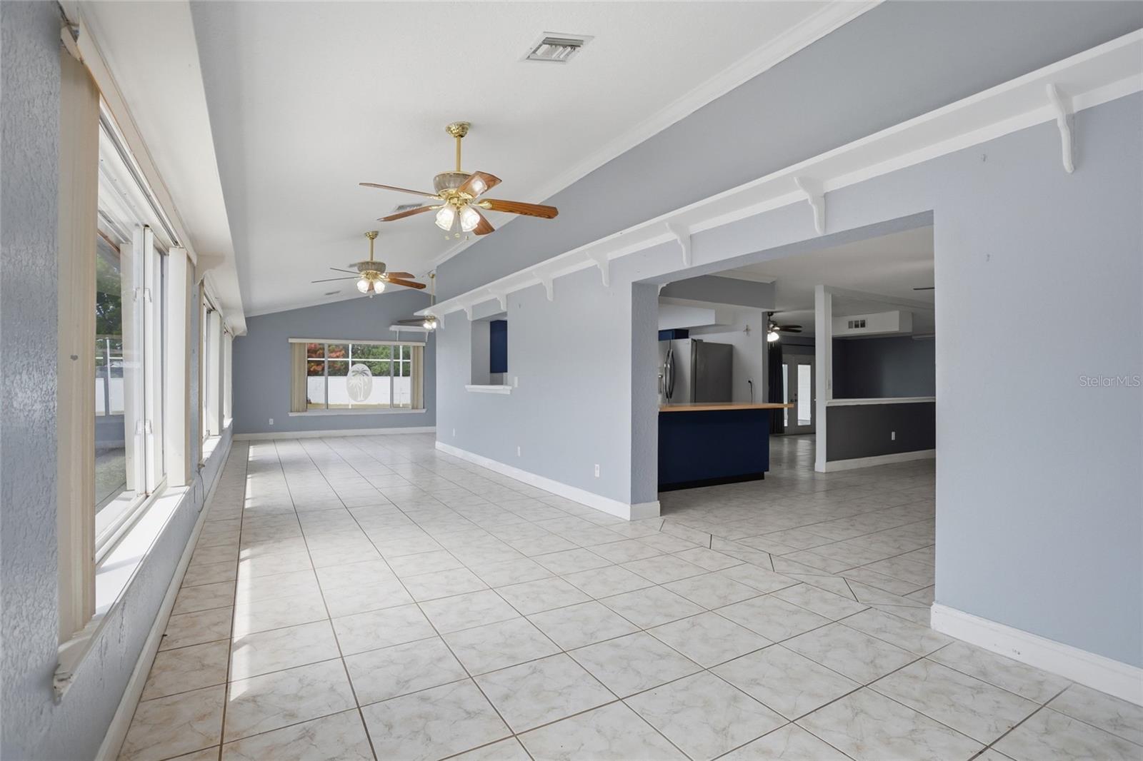 Image 34 of 67 For 608 Ponderosa Drive