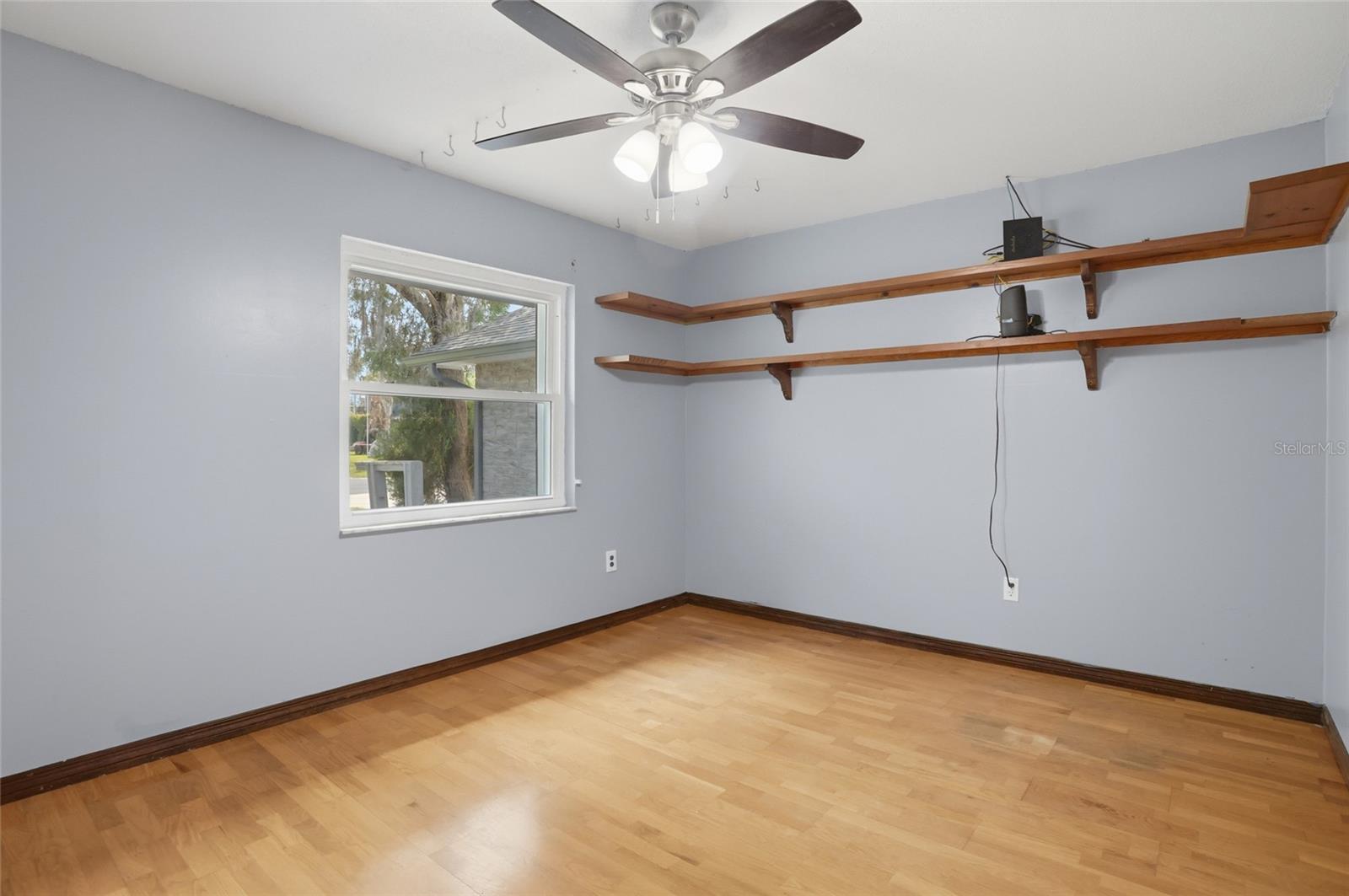Image 9 of 67 For 608 Ponderosa Drive