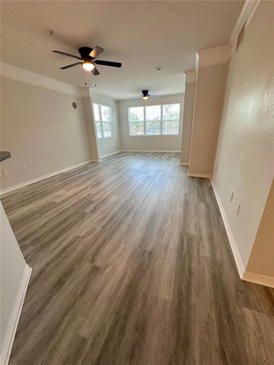 Image 10 of 32 For 6413 Astor Village Avenue 203