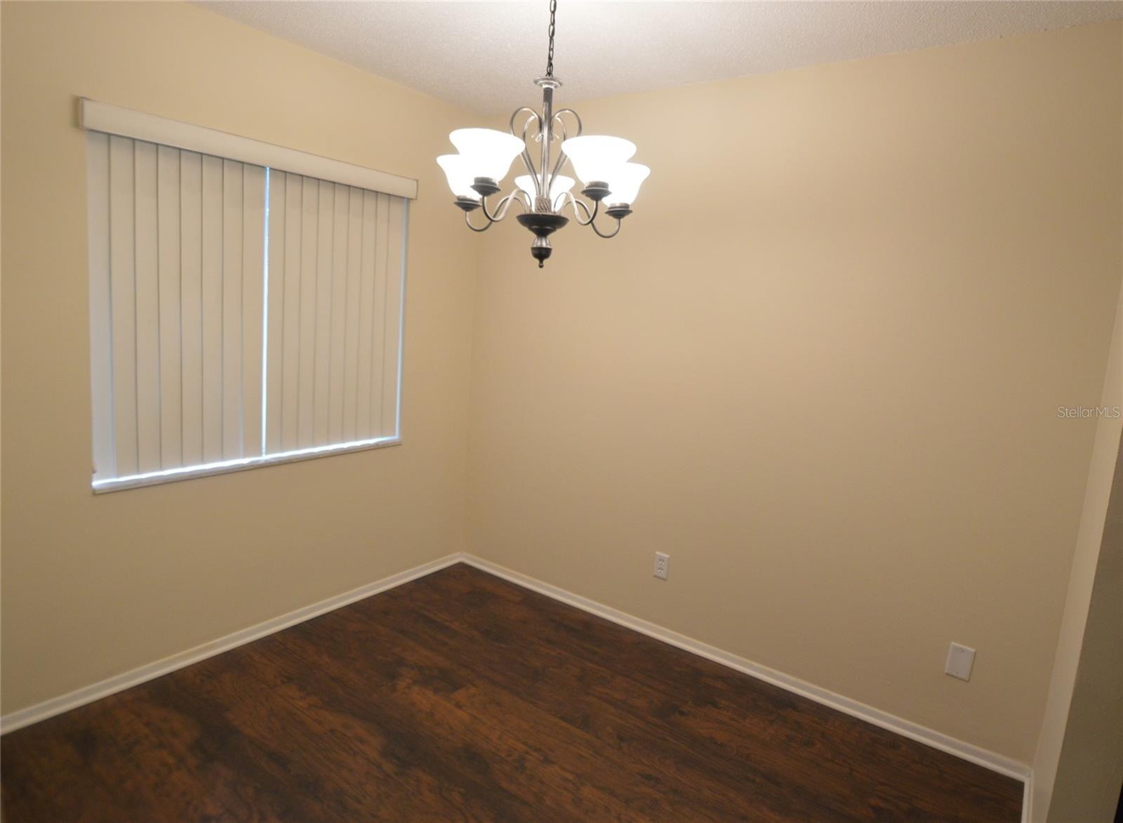 Image 5 of 13 For 7509 Presley Place 96