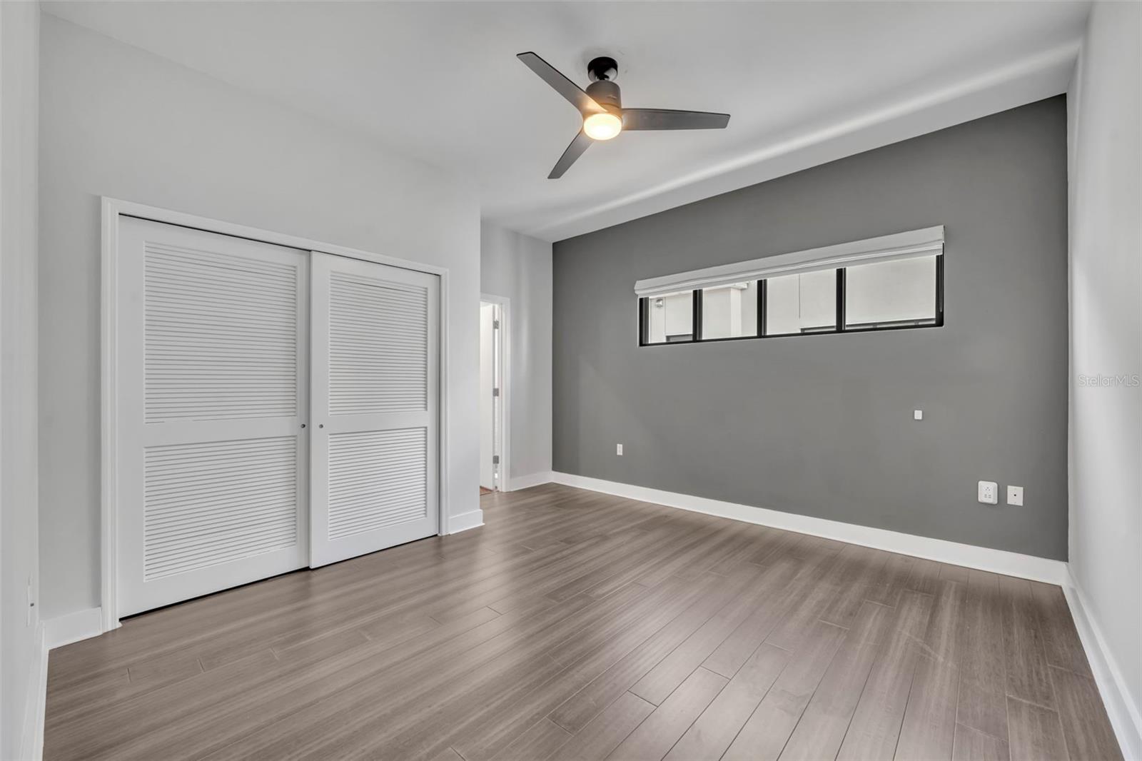 Image 20 of 36 For 356 Osceola Avenue 17a