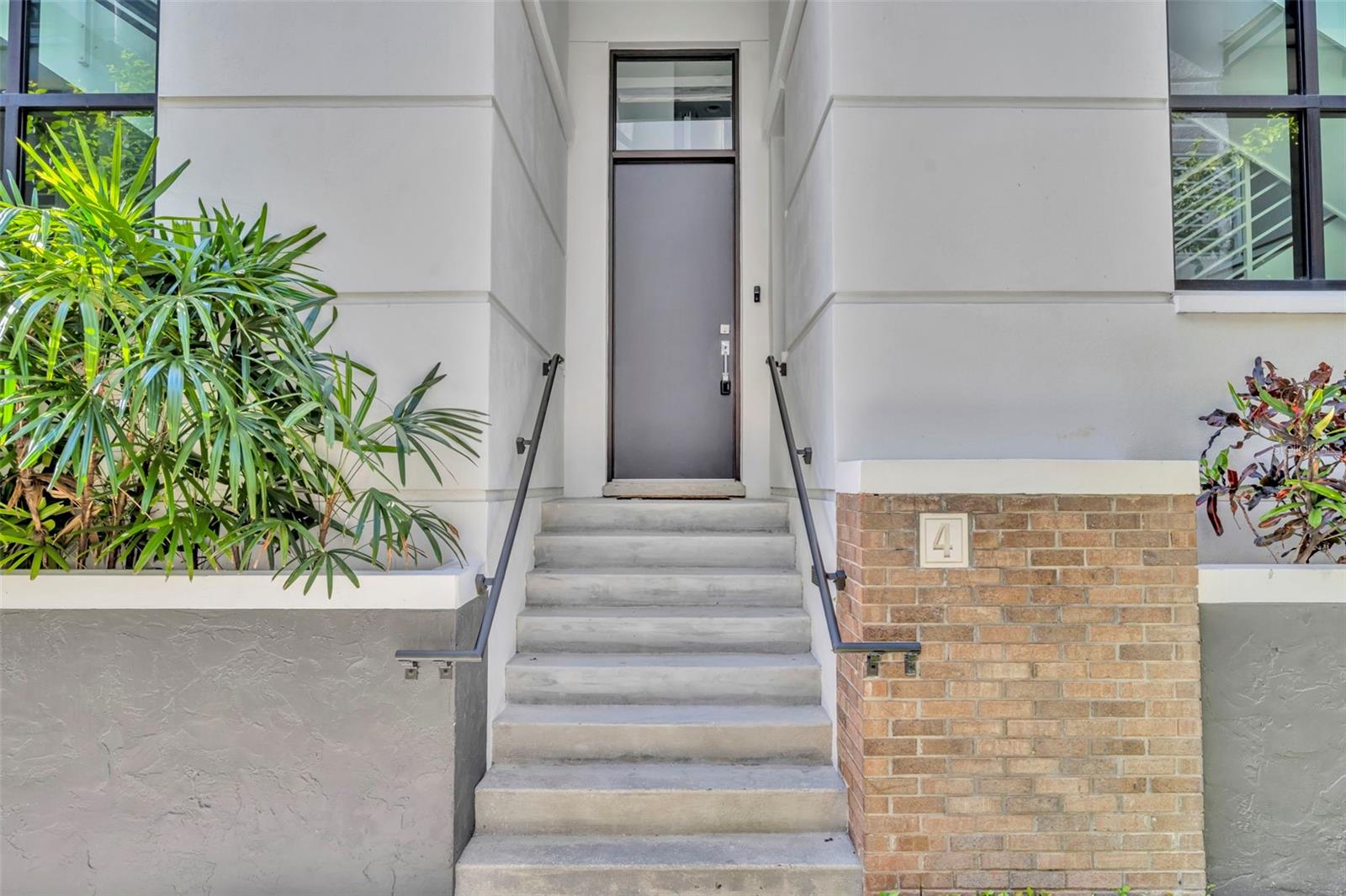 Image 4 of 36 For 356 Osceola Avenue 17a