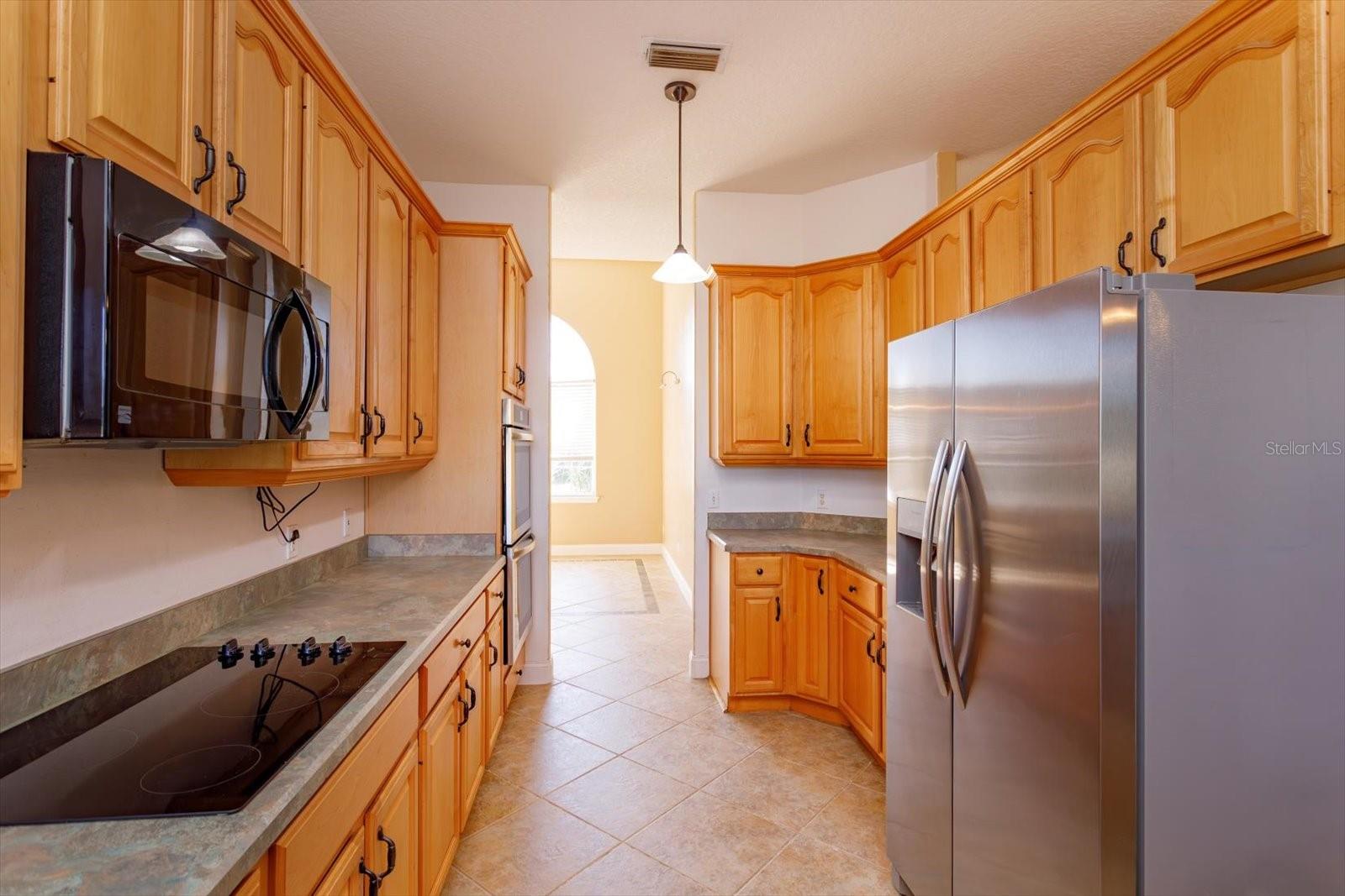 Image 11 of 34 For 3335 Riverhead Drive