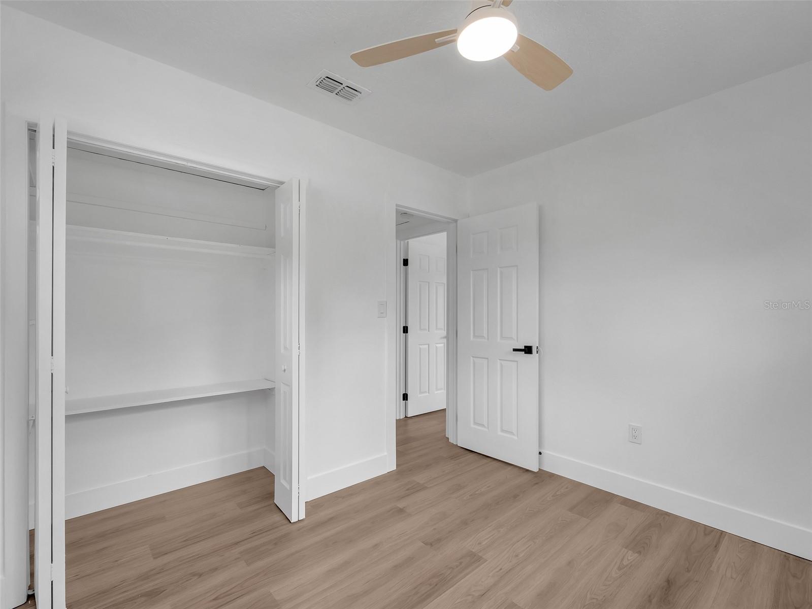 Image 13 of 34 For 900 Jamela Drive