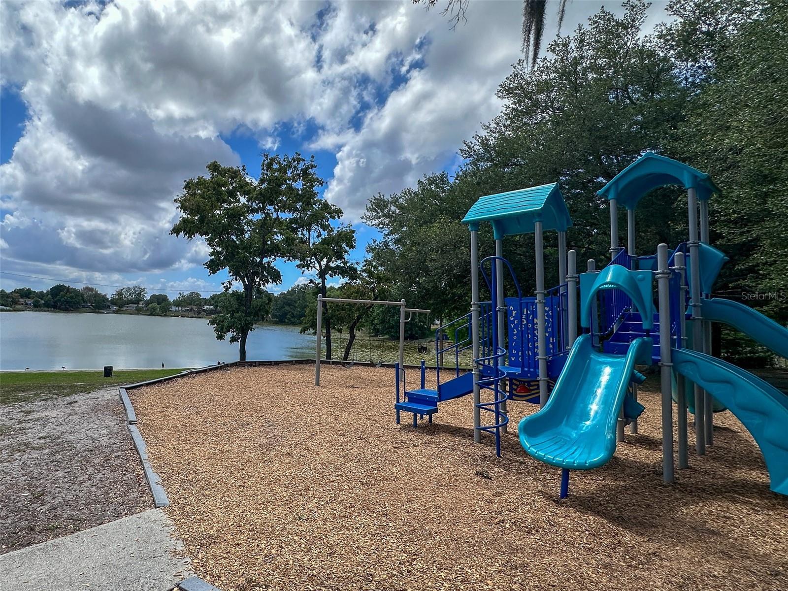 Image 33 of 34 For 900 Jamela Drive