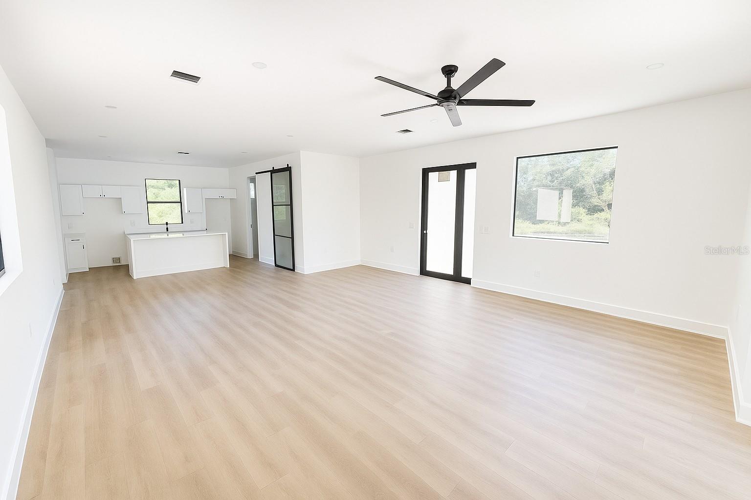 Image 7 of 19 For 1034 Alcalde Street E