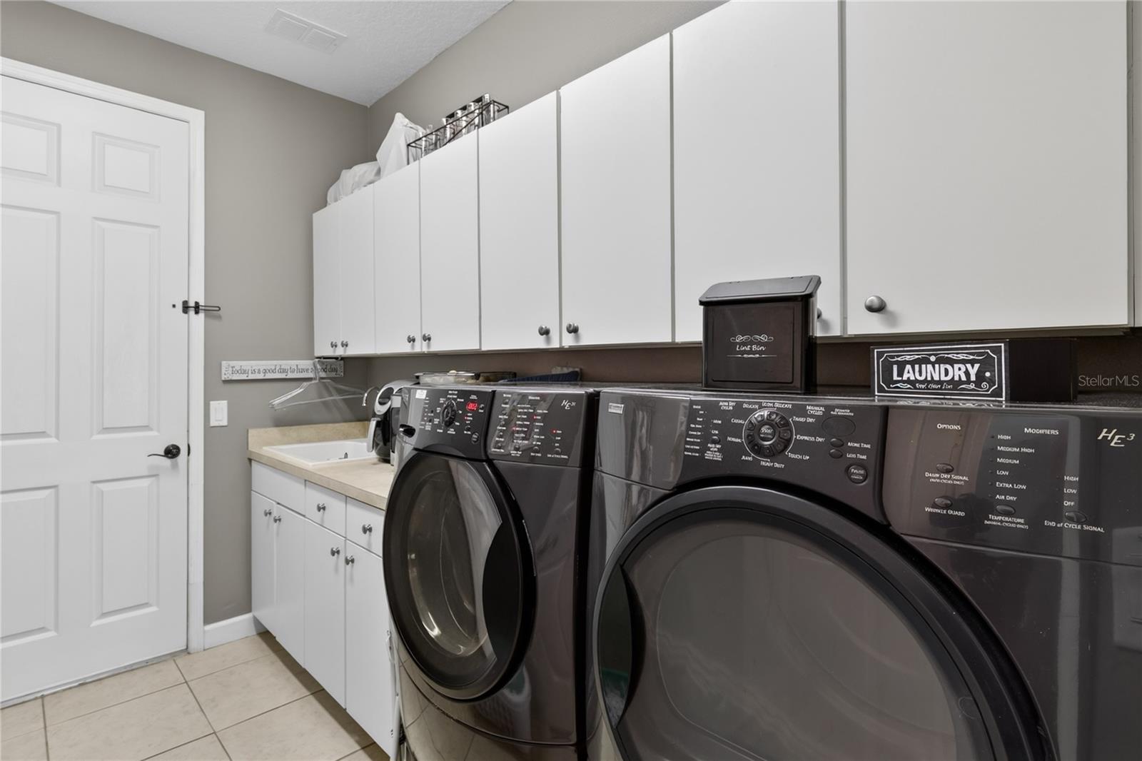 Image 23 of 39 For 36806 Winfield Court