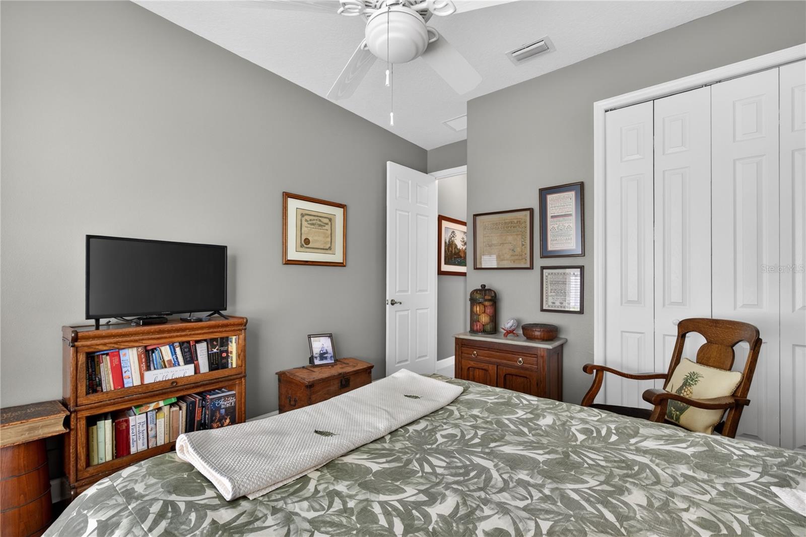 Image 28 of 39 For 36806 Winfield Court