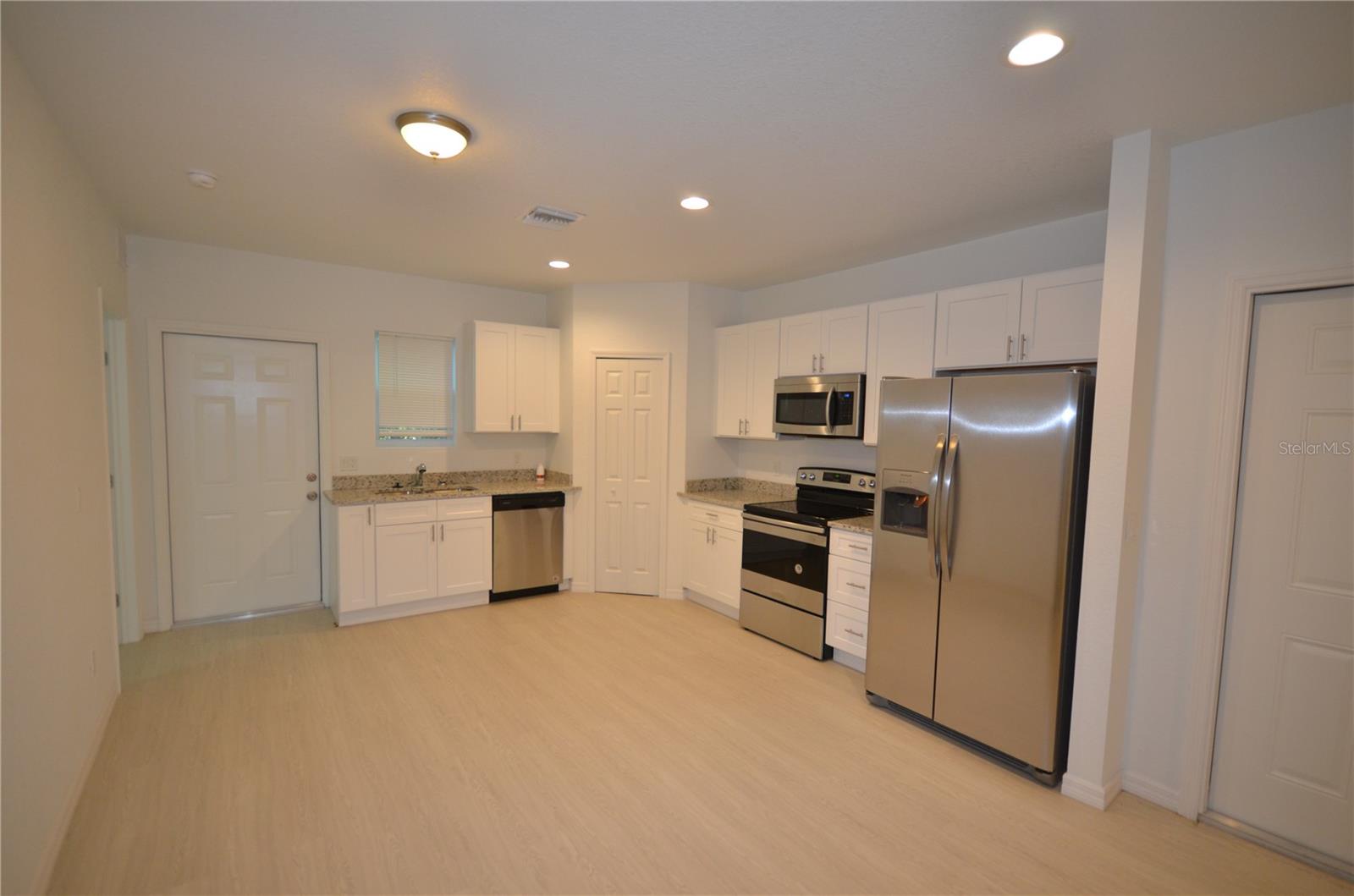 Image 13 of 15 For 3303 Armstrong Court
