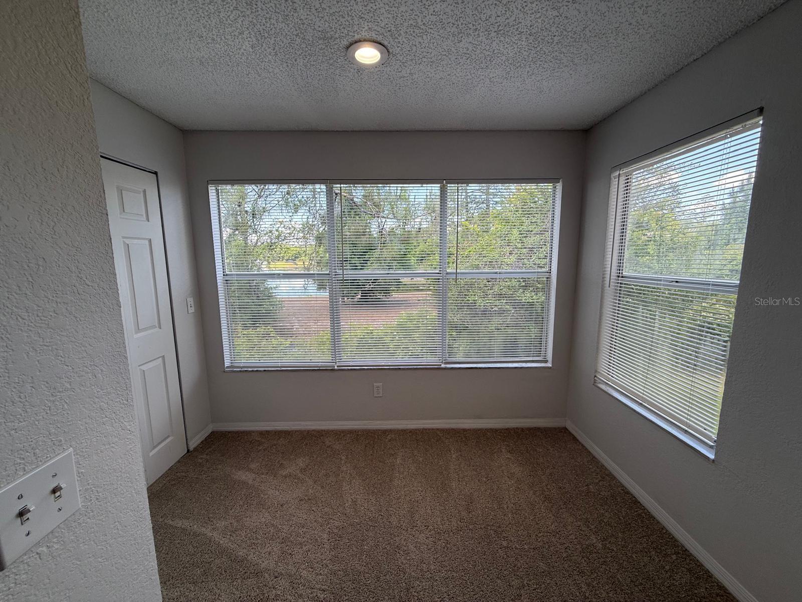 Image 10 of 35 For 5164 Conroy Road 1526