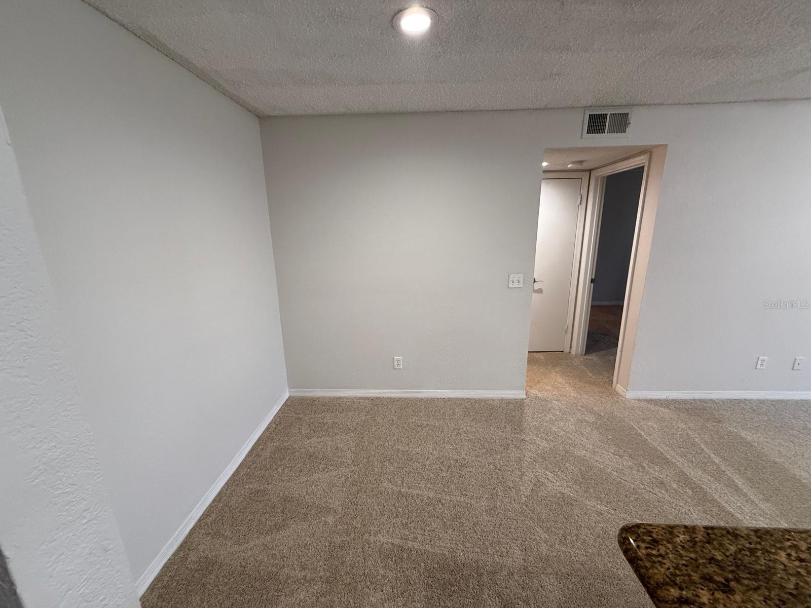 Image 11 of 35 For 5164 Conroy Road 1526
