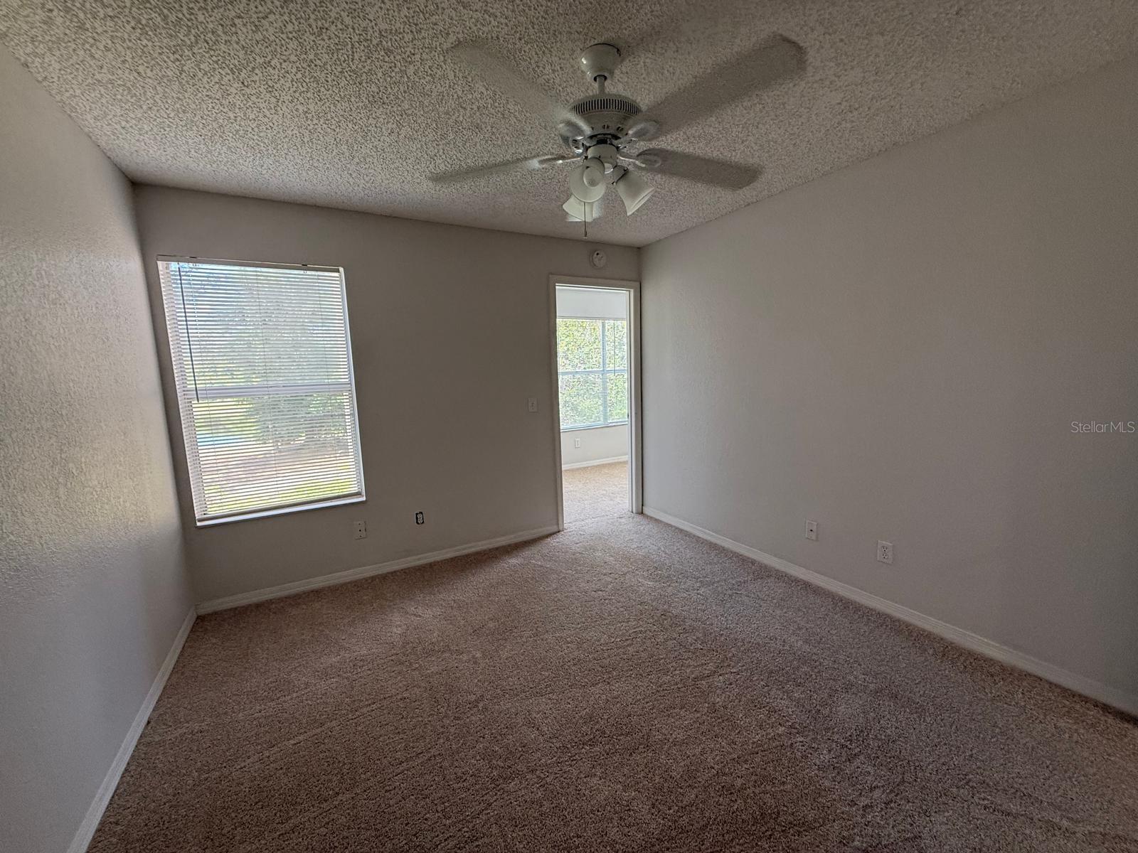 Image 14 of 35 For 5164 Conroy Road 1526