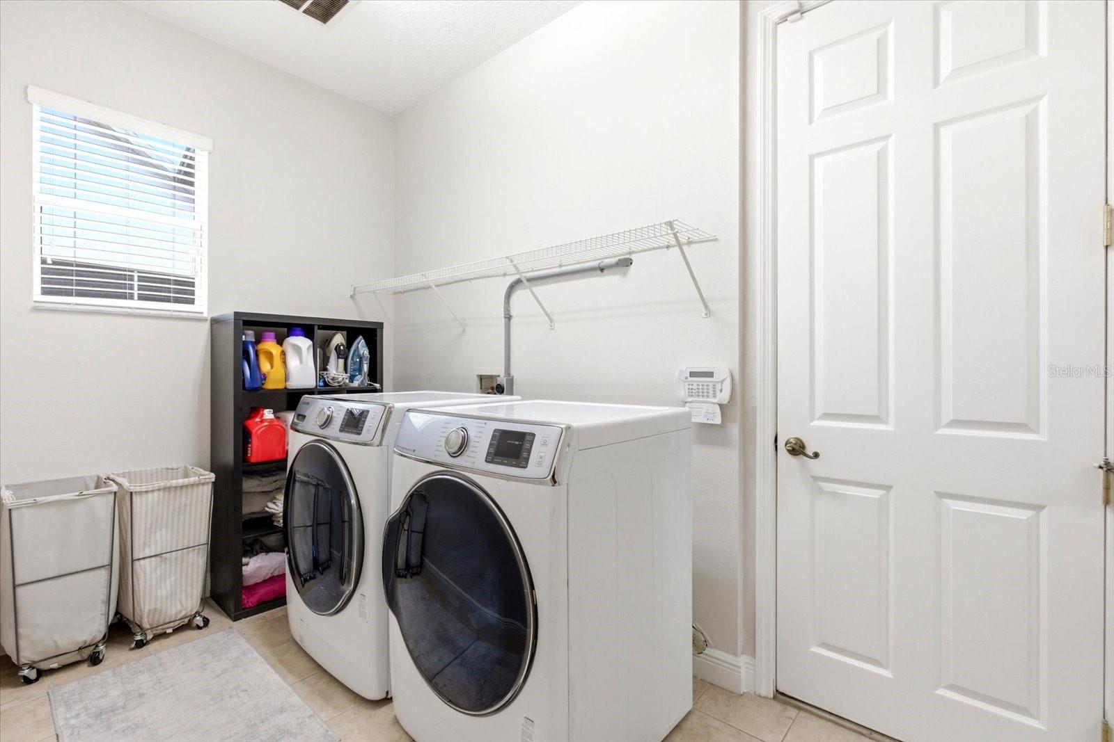 Image 23 of 51 For 13633 Ancilla Boulevard