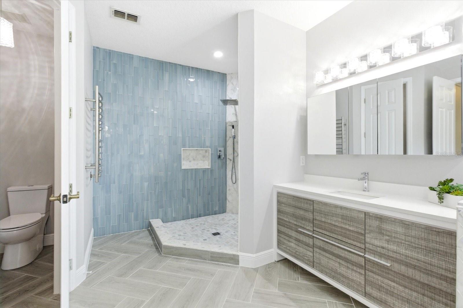 Image 35 of 51 For 13633 Ancilla Boulevard