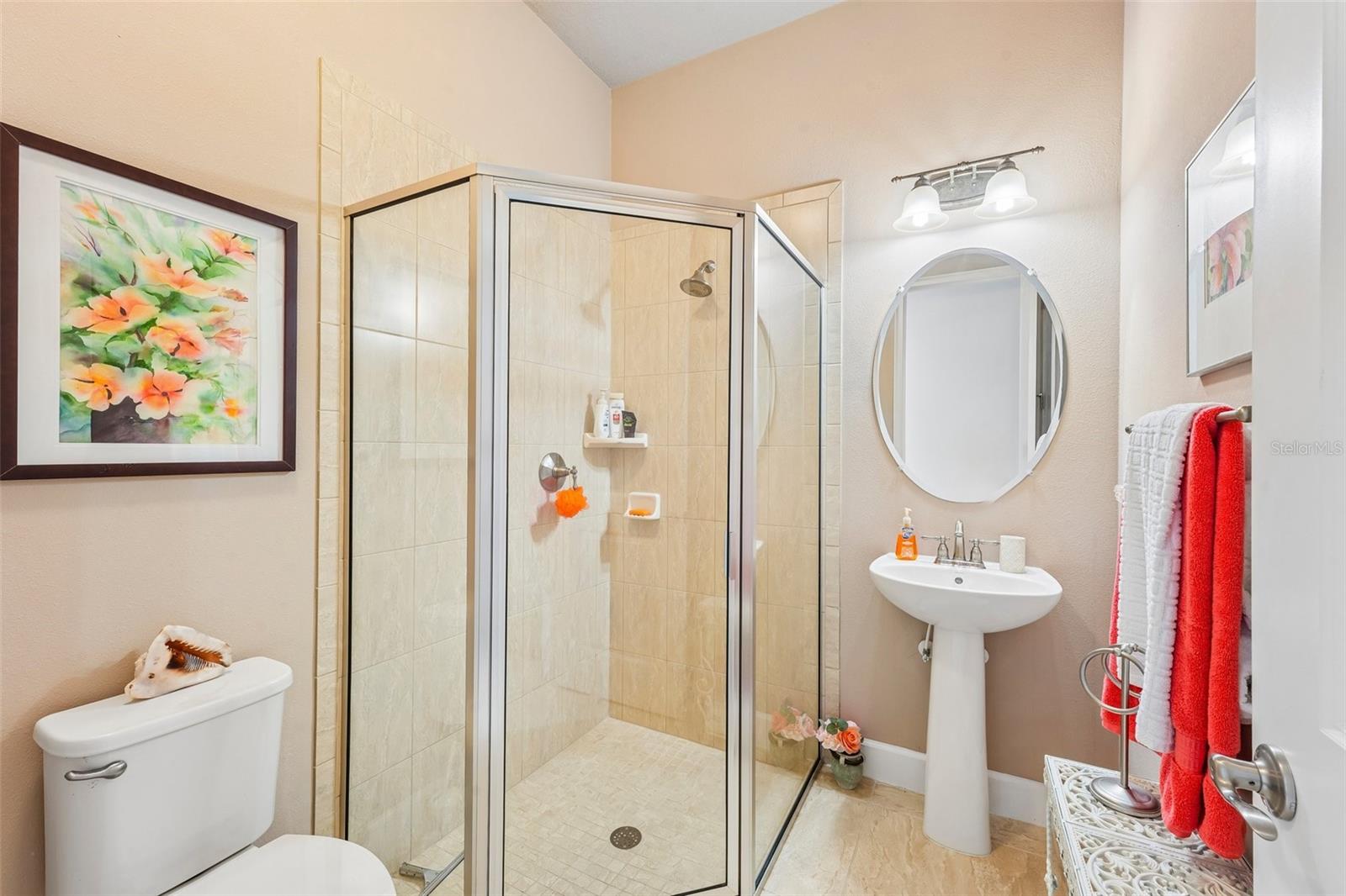 Image 24 of 45 For 648 Southlake Drive