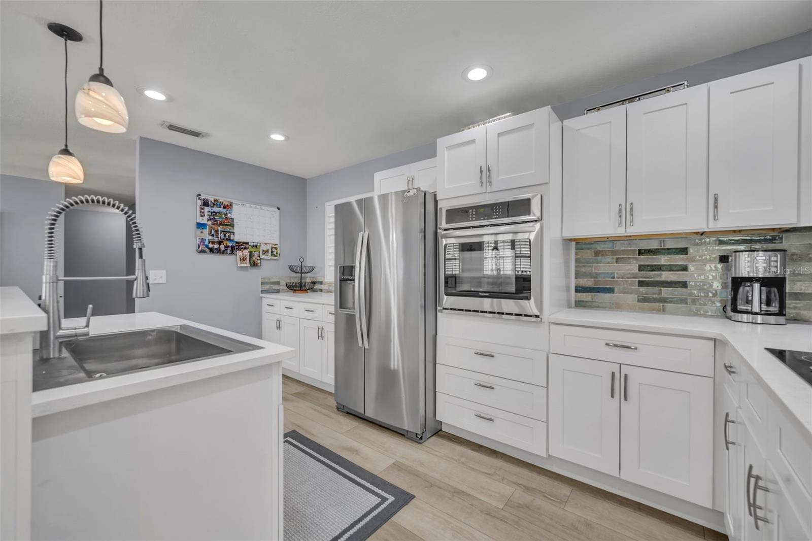 Image 10 of 29 For 775 Woodside Road