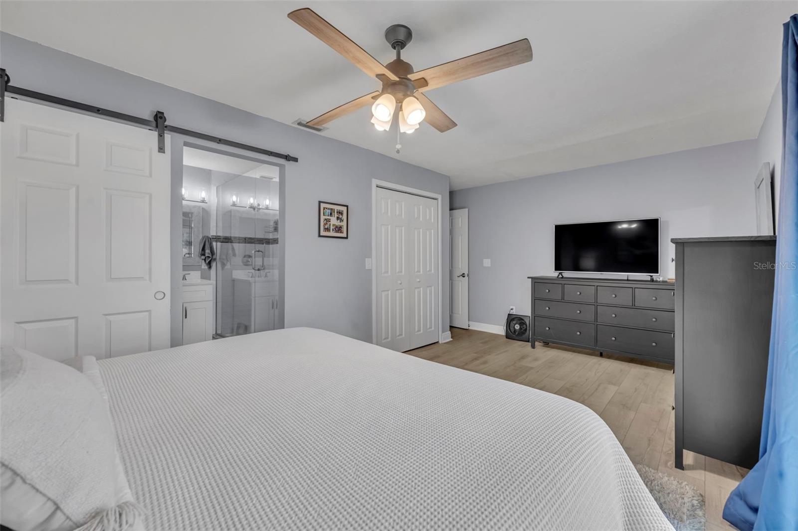 Image 15 of 29 For 775 Woodside Road