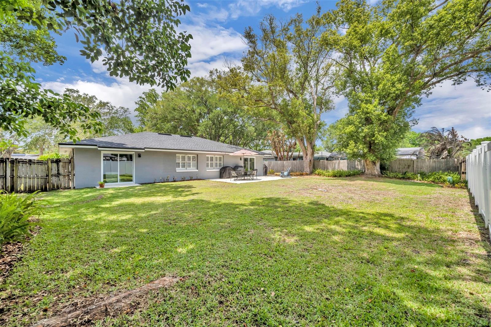Image 26 of 29 For 775 Woodside Road