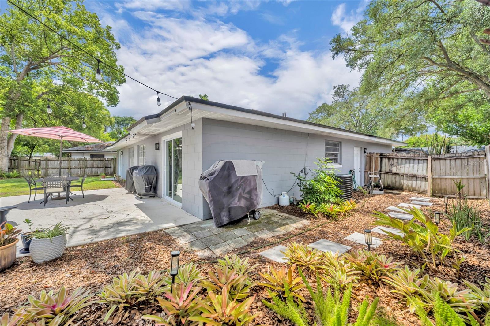 Image 28 of 29 For 775 Woodside Road