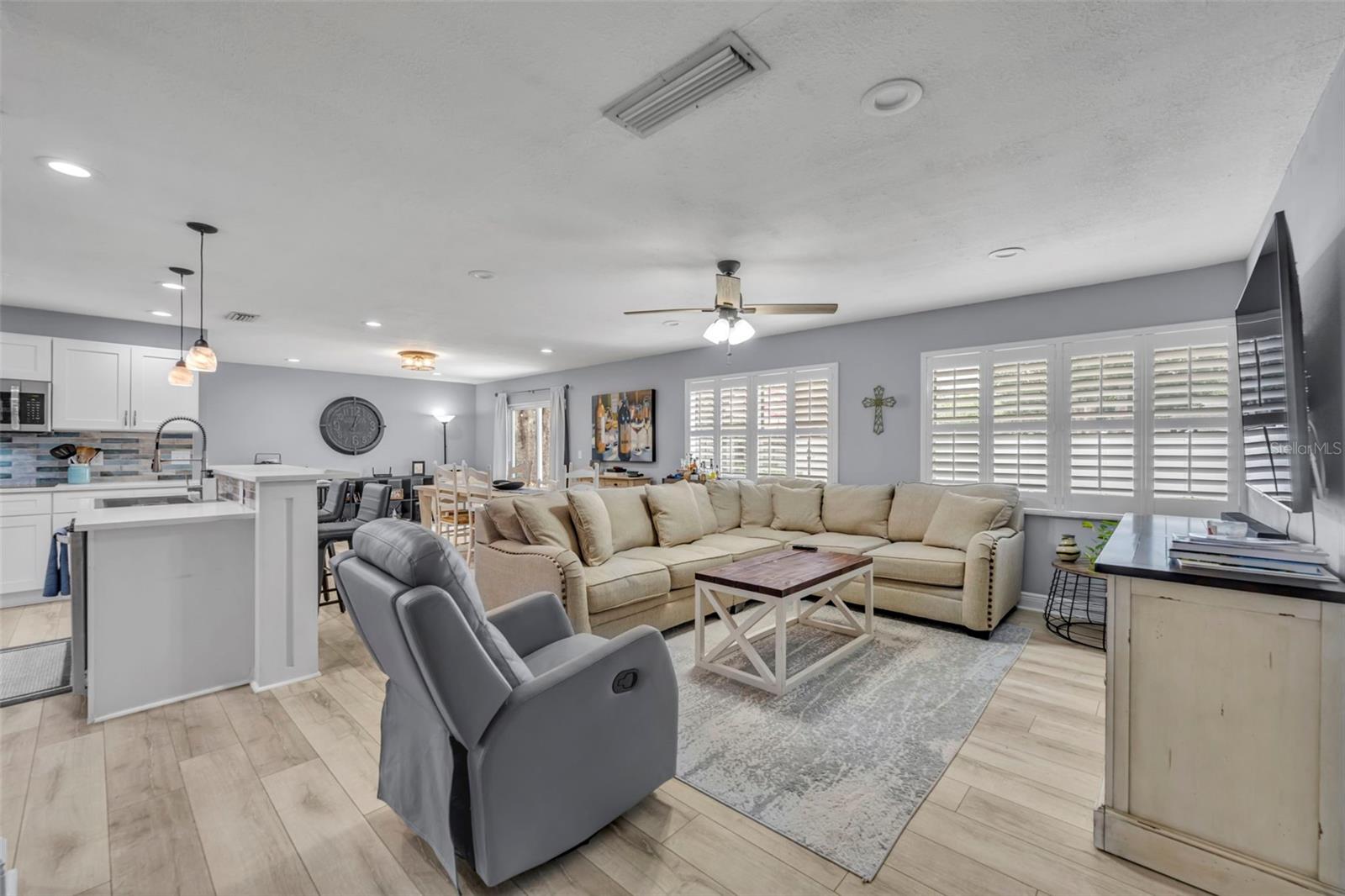 Image 3 of 29 For 775 Woodside Road