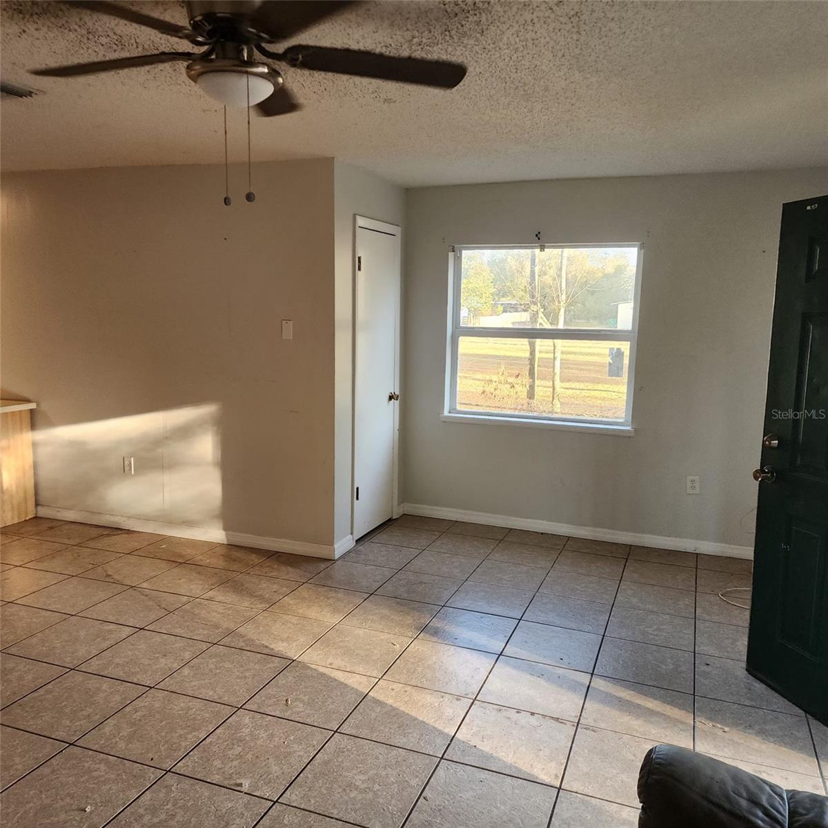 Image 3 of 16 For 305 11th Avenue B