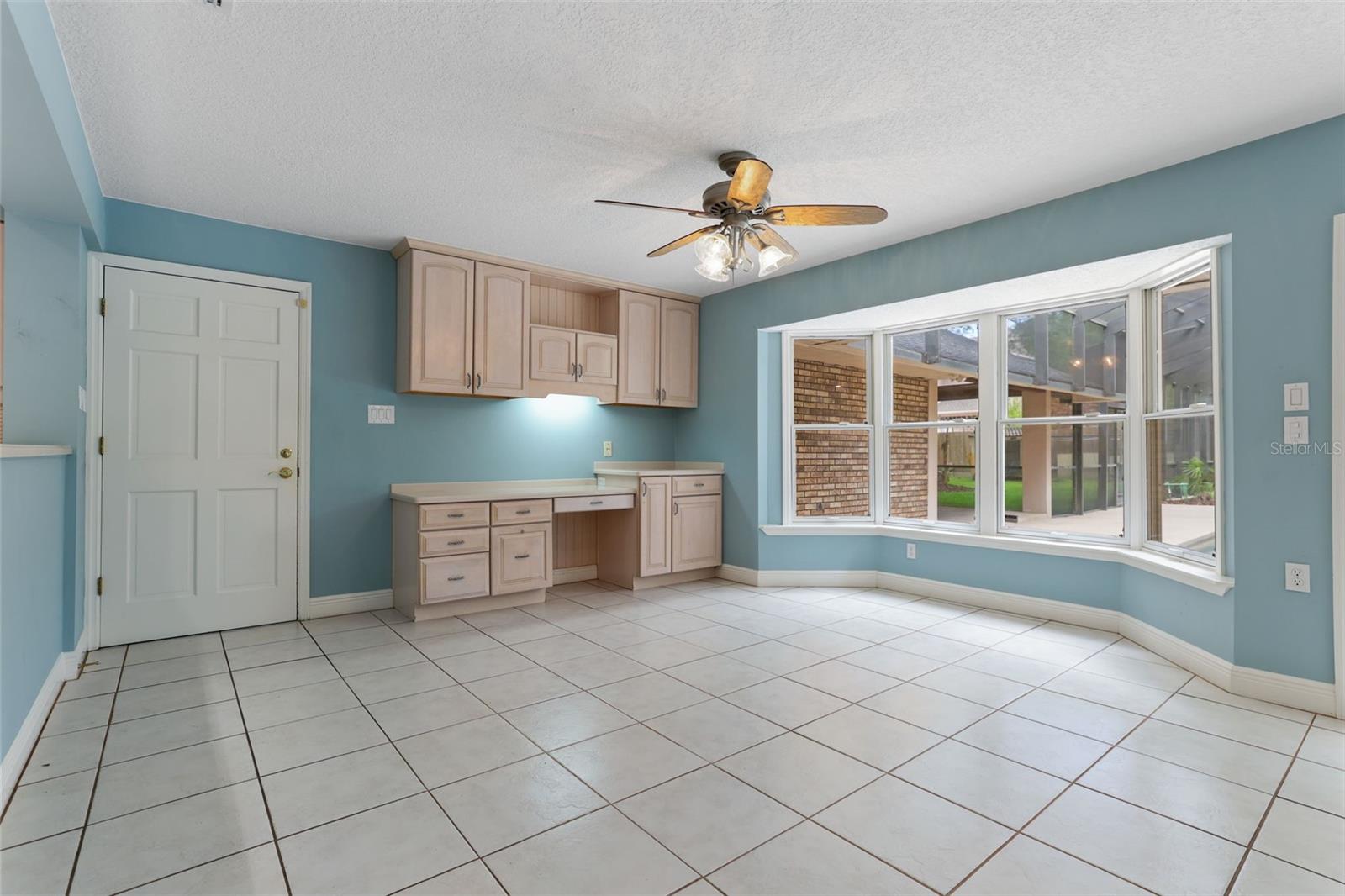 Image 19 of 75 For 14001 Country Estate Drive