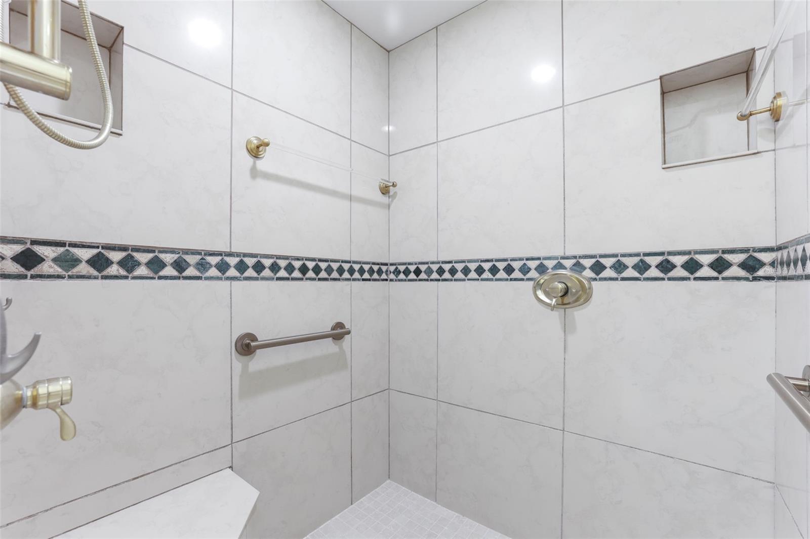 Image 30 of 75 For 14001 Country Estate Drive
