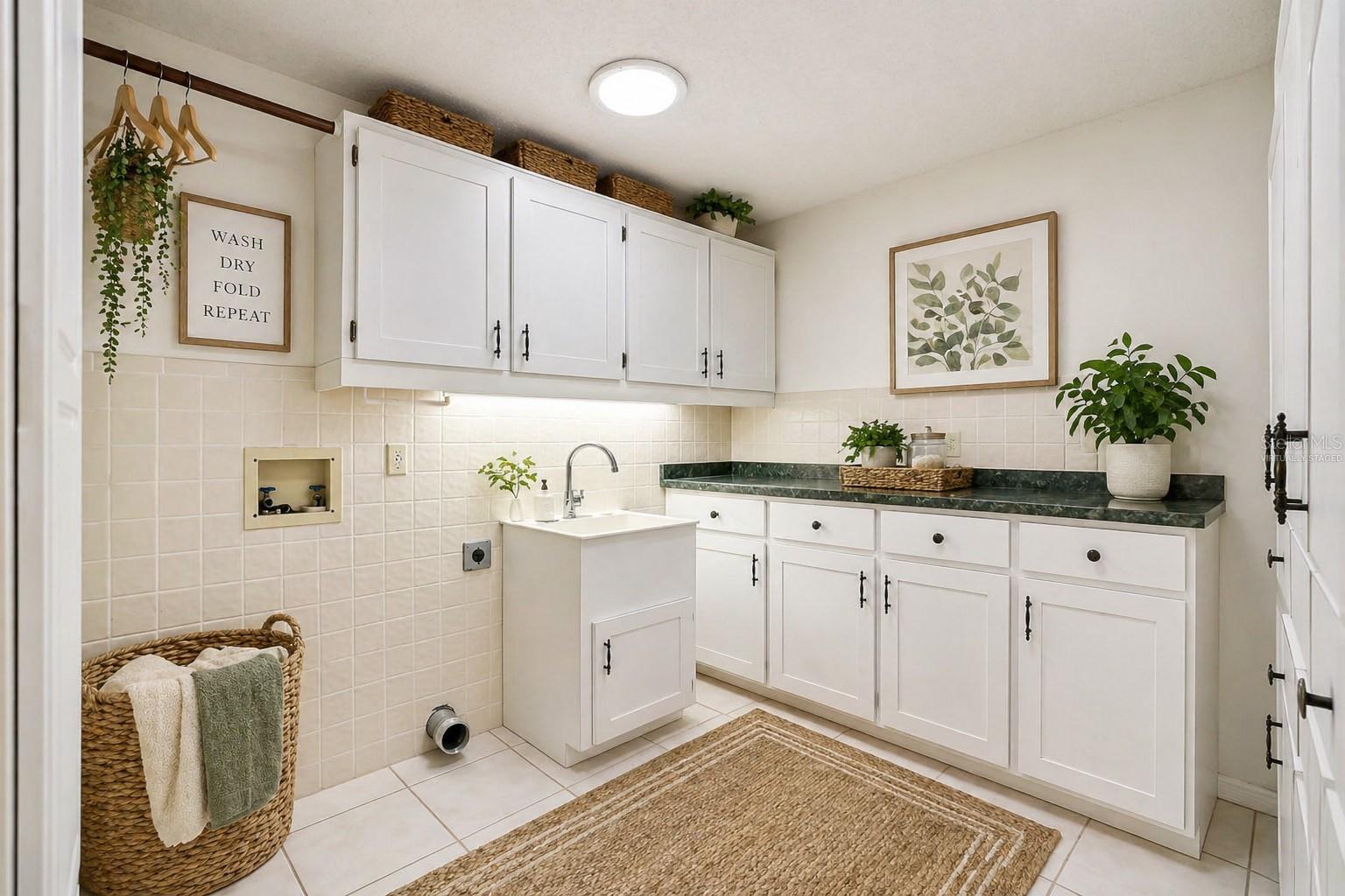 Image 32 of 75 For 14001 Country Estate Drive