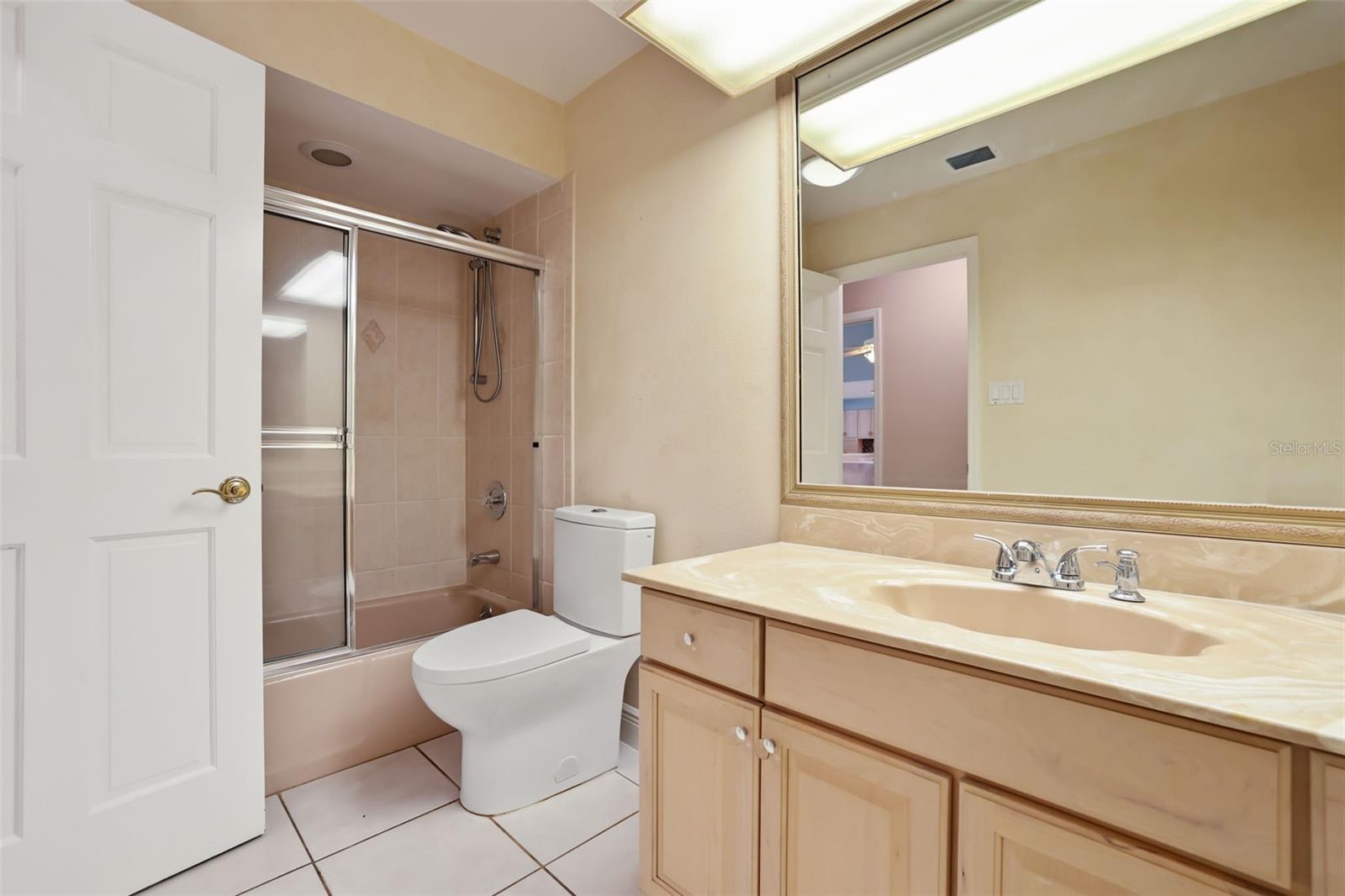 Image 37 of 75 For 14001 Country Estate Drive