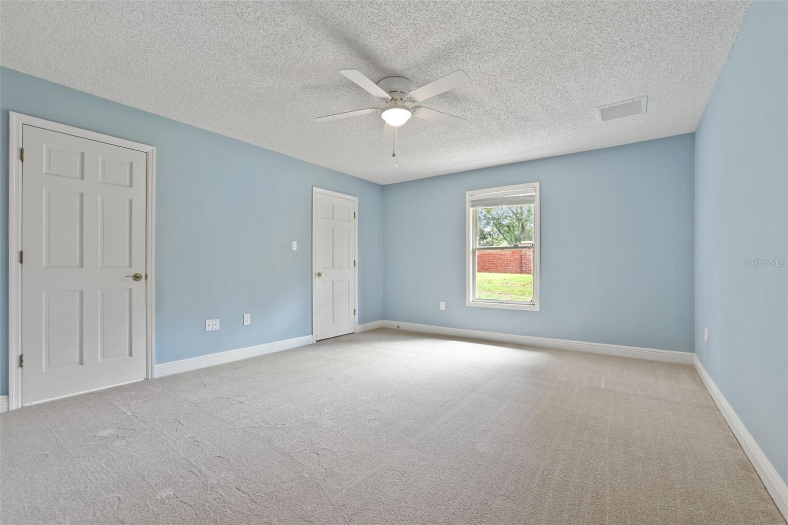 Image 42 of 75 For 14001 Country Estate Drive