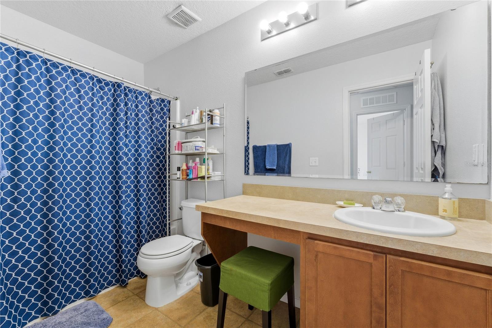 Image 15 of 18 For 3045 Seaview Castle Drive