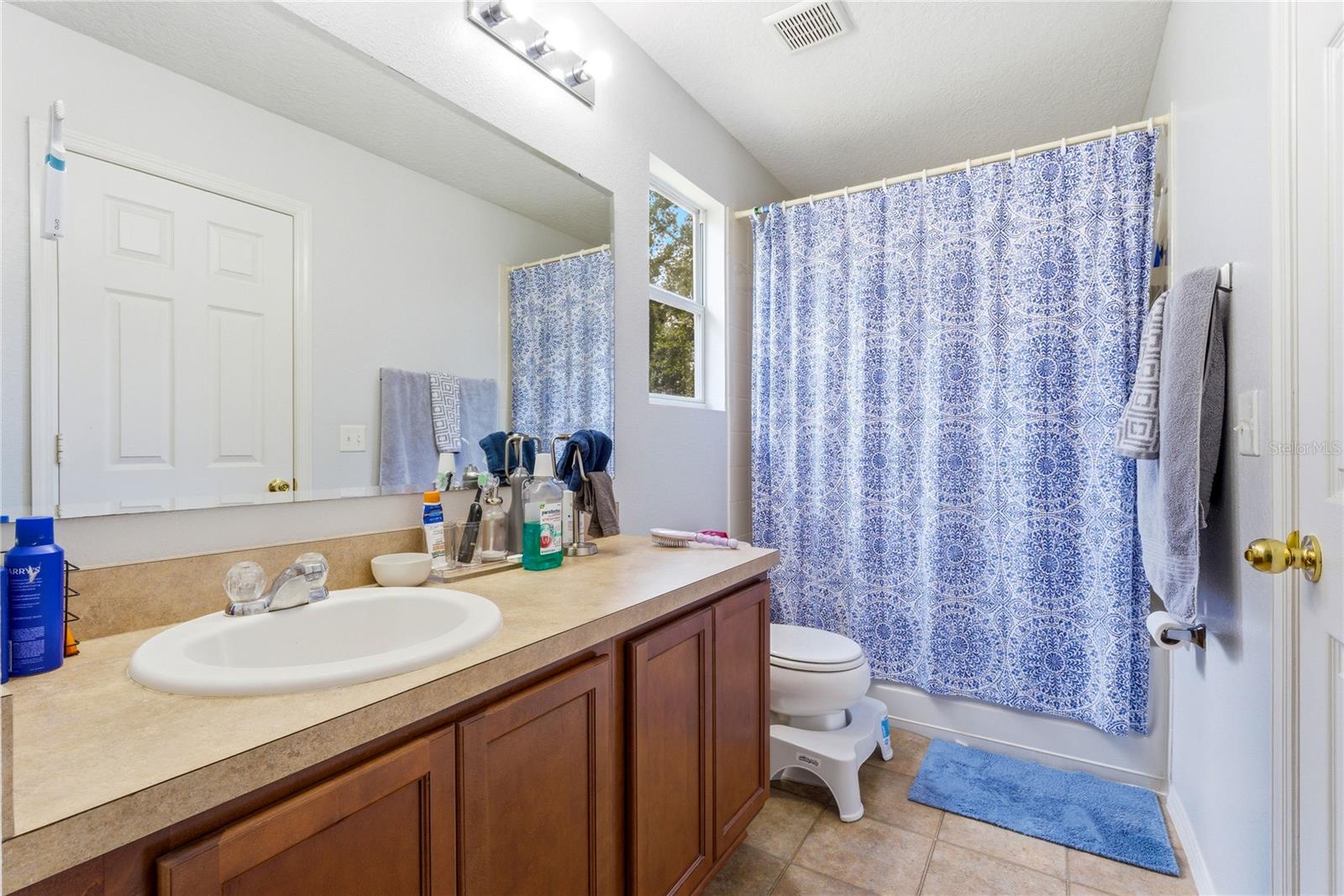 Image 16 of 18 For 3045 Seaview Castle Drive